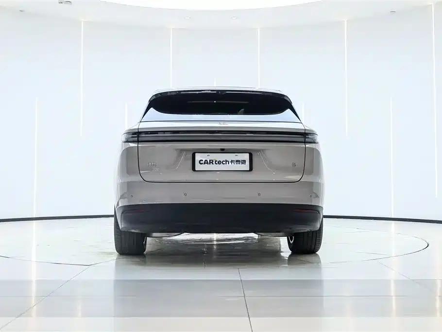 Li Auto i6 2025 Two-Wheel Drive Standard Edition — миниатюра 7