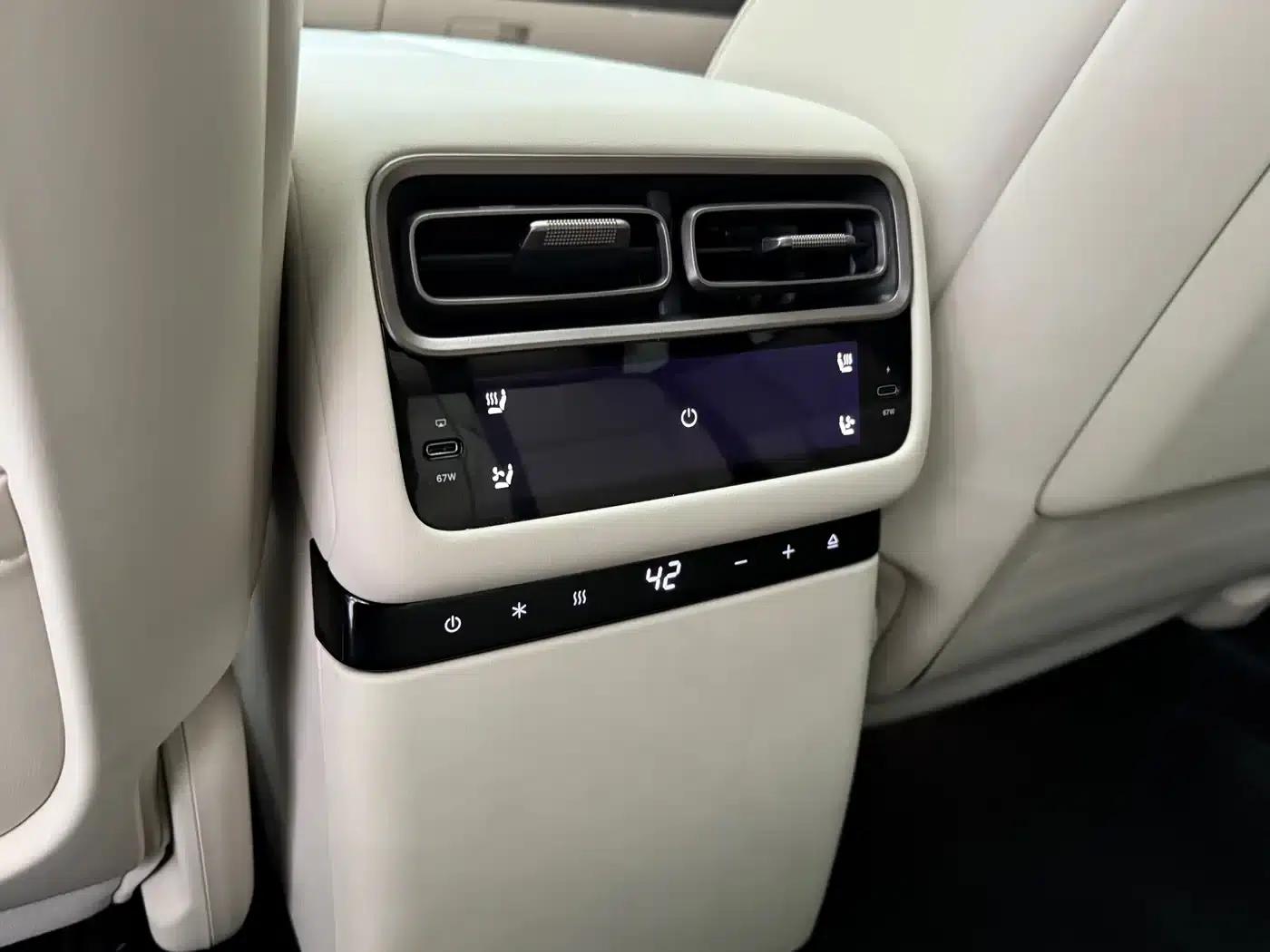 Li Auto i6 2025 AWD Standard Edition — миниатюра 13