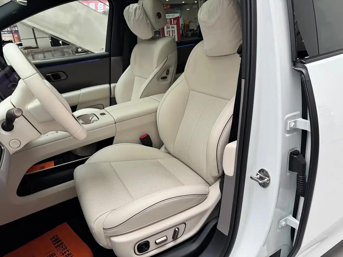 Li Auto i6 2025 AWD Standard Edition — миниатюра 19