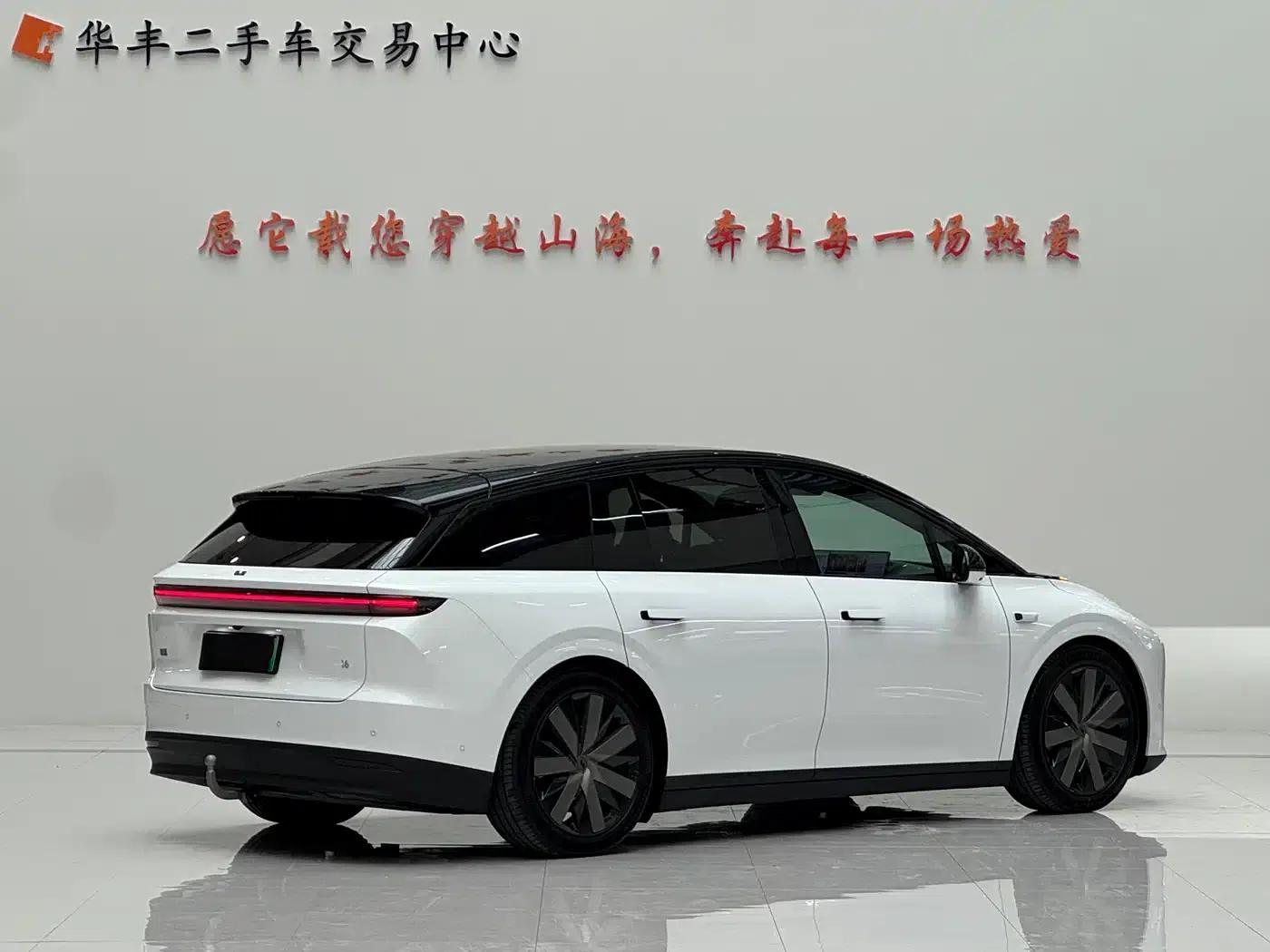 Li Auto i6 2025 AWD Standard Edition — миниатюра 6