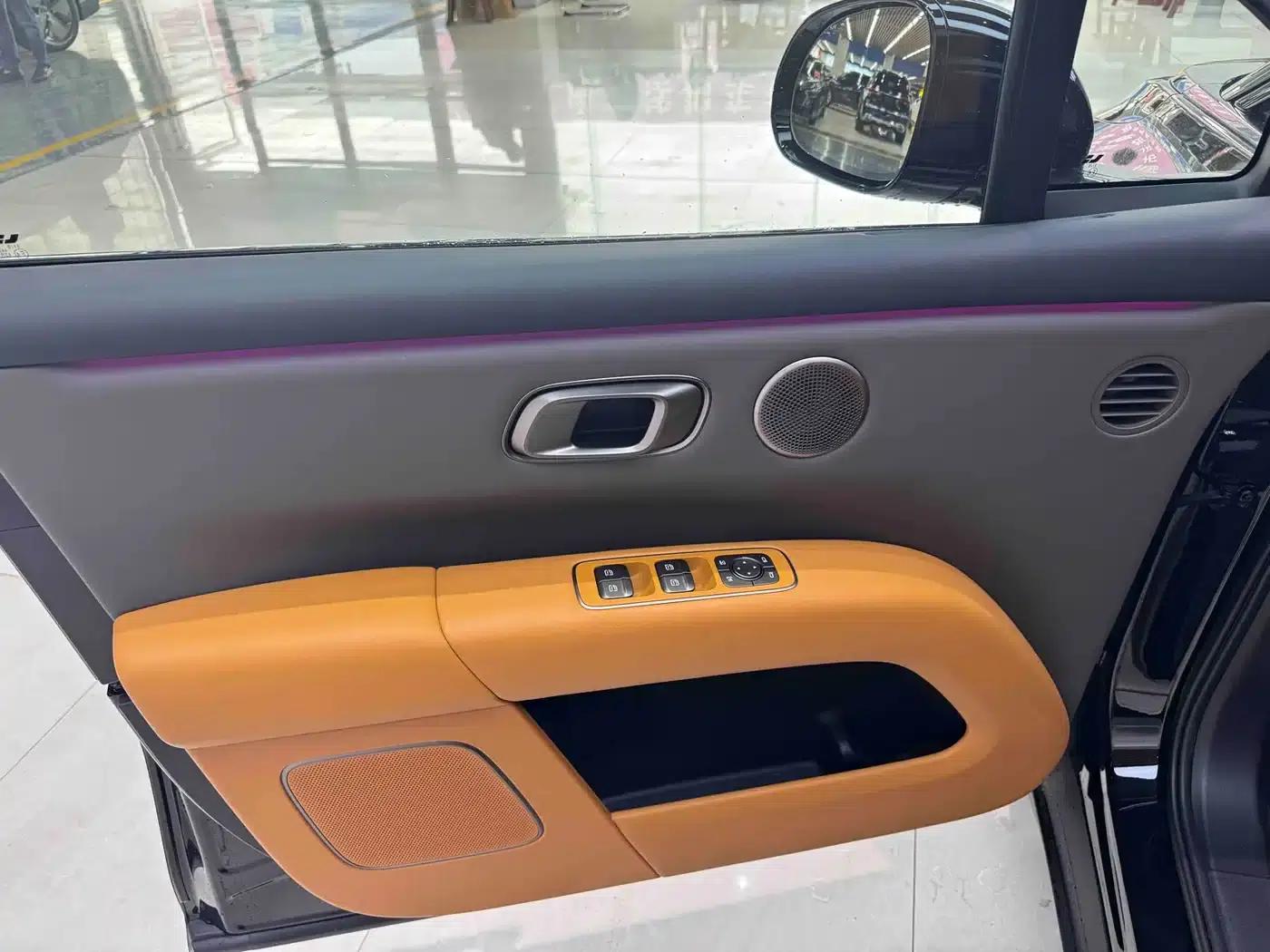 Li Auto i6 2025 Two-Wheel Drive Standard Edition — миниатюра 4