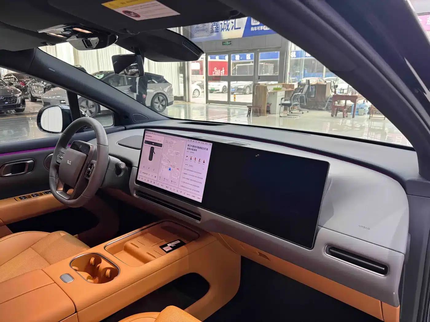 Li Auto i6 2025 Two-Wheel Drive Standard Edition — миниатюра 9