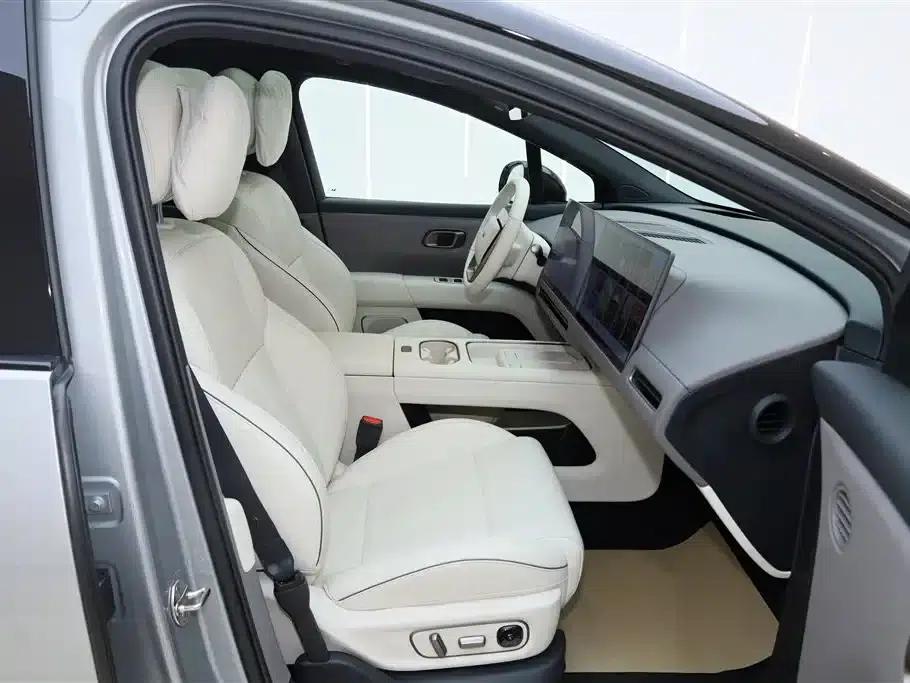 Li Auto i6 2025 AWD Standard Edition — миниатюра 20