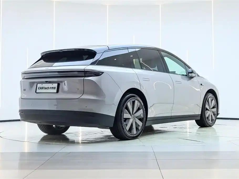 Li Auto i6 2025 AWD Standard Edition — миниатюра 6