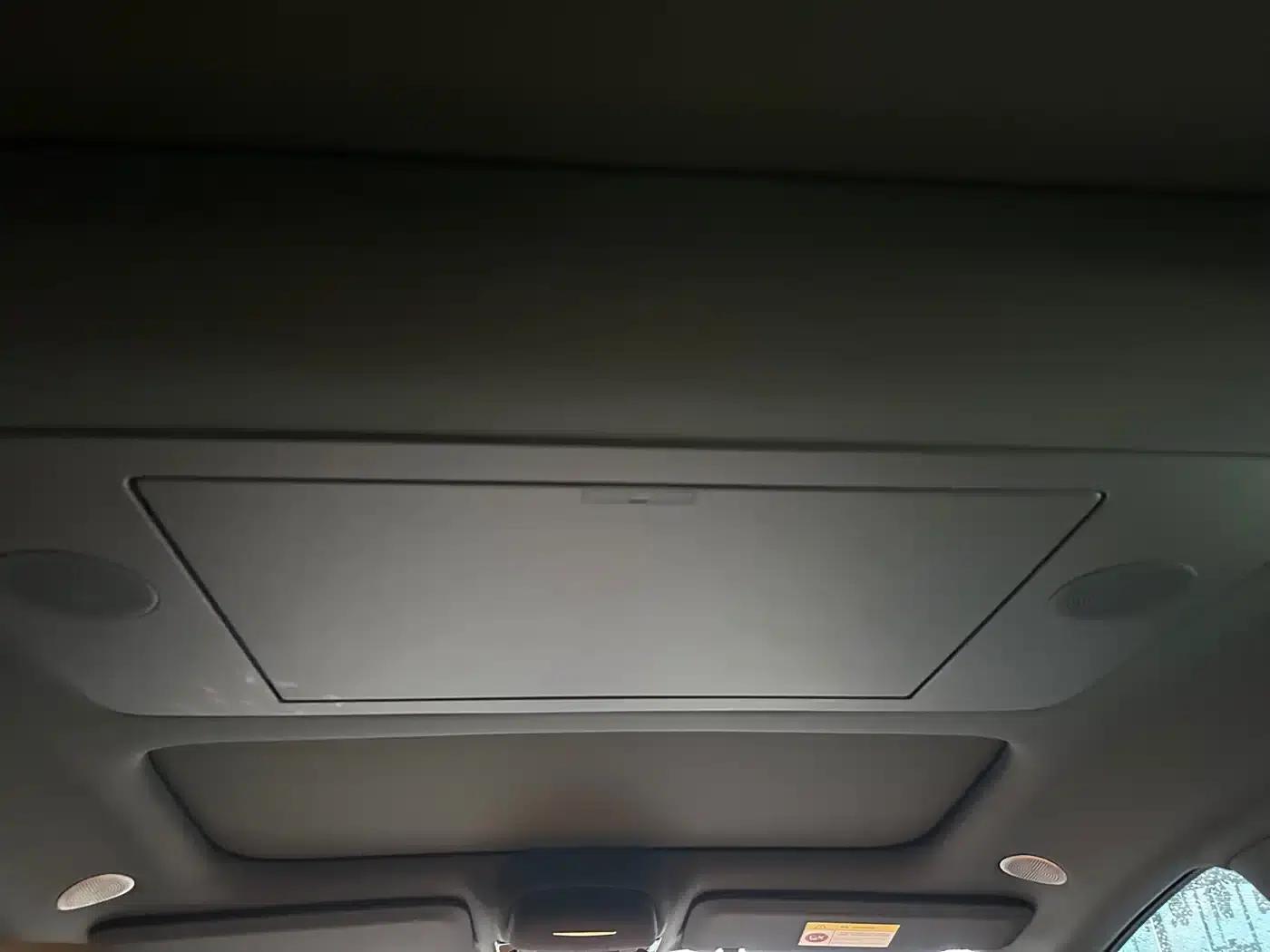 Li Auto i8 2025 Standard Edition — миниатюра 10