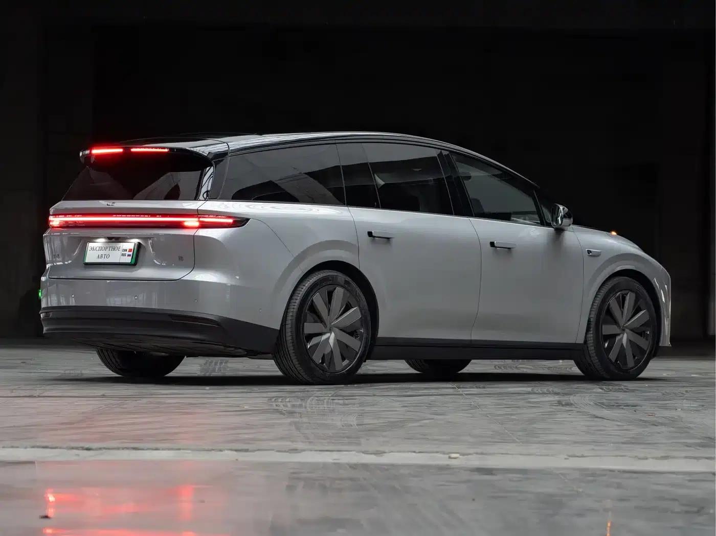 Li Auto i8 2025 Standard Edition — миниатюра 4