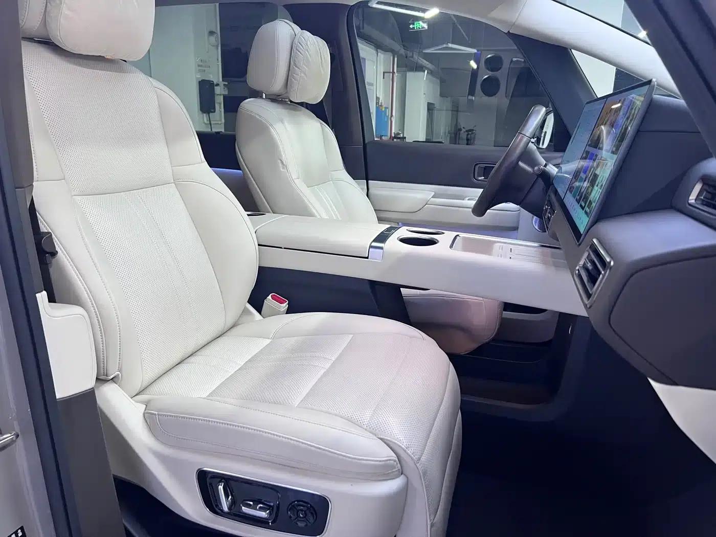 Li Auto MEGA 2024 Ultra — миниатюра 5