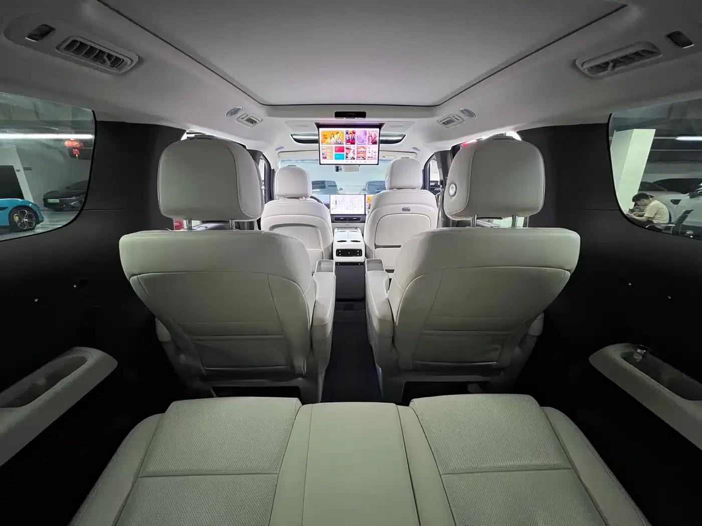Li Auto MEGA 2024 Ultra — миниатюра 8