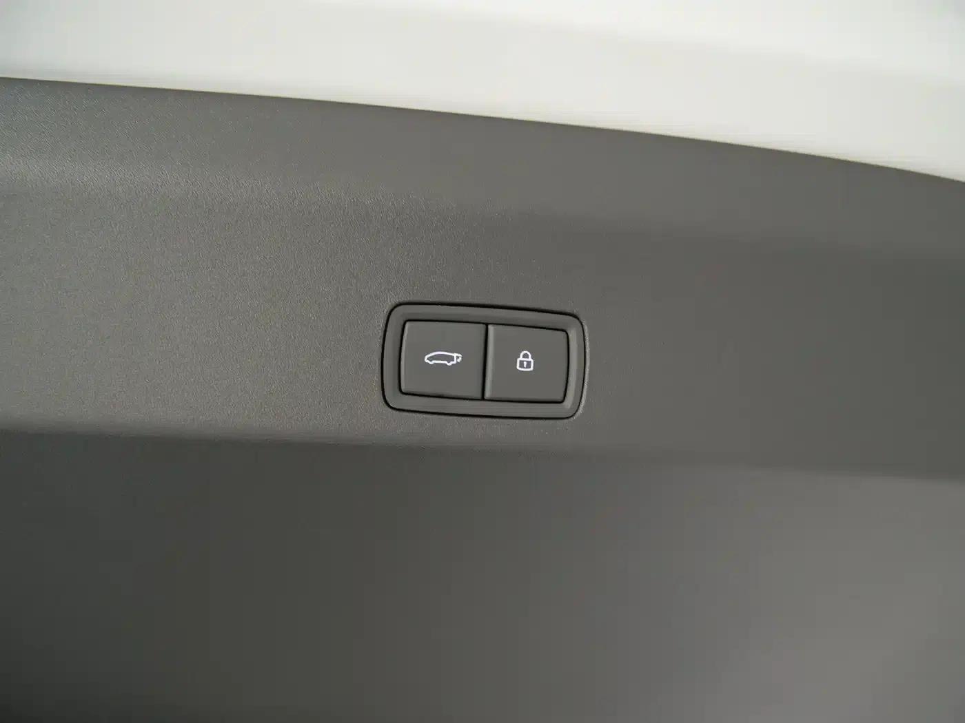 Li Auto MEGA 2025 Home Edition — миниатюра 17