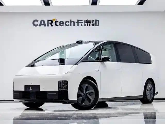 Li Auto MEGA 2024 Ultra