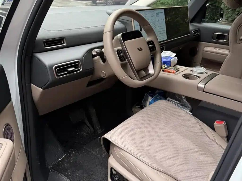 Li Auto MEGA 2025 Home Edition — миниатюра 3