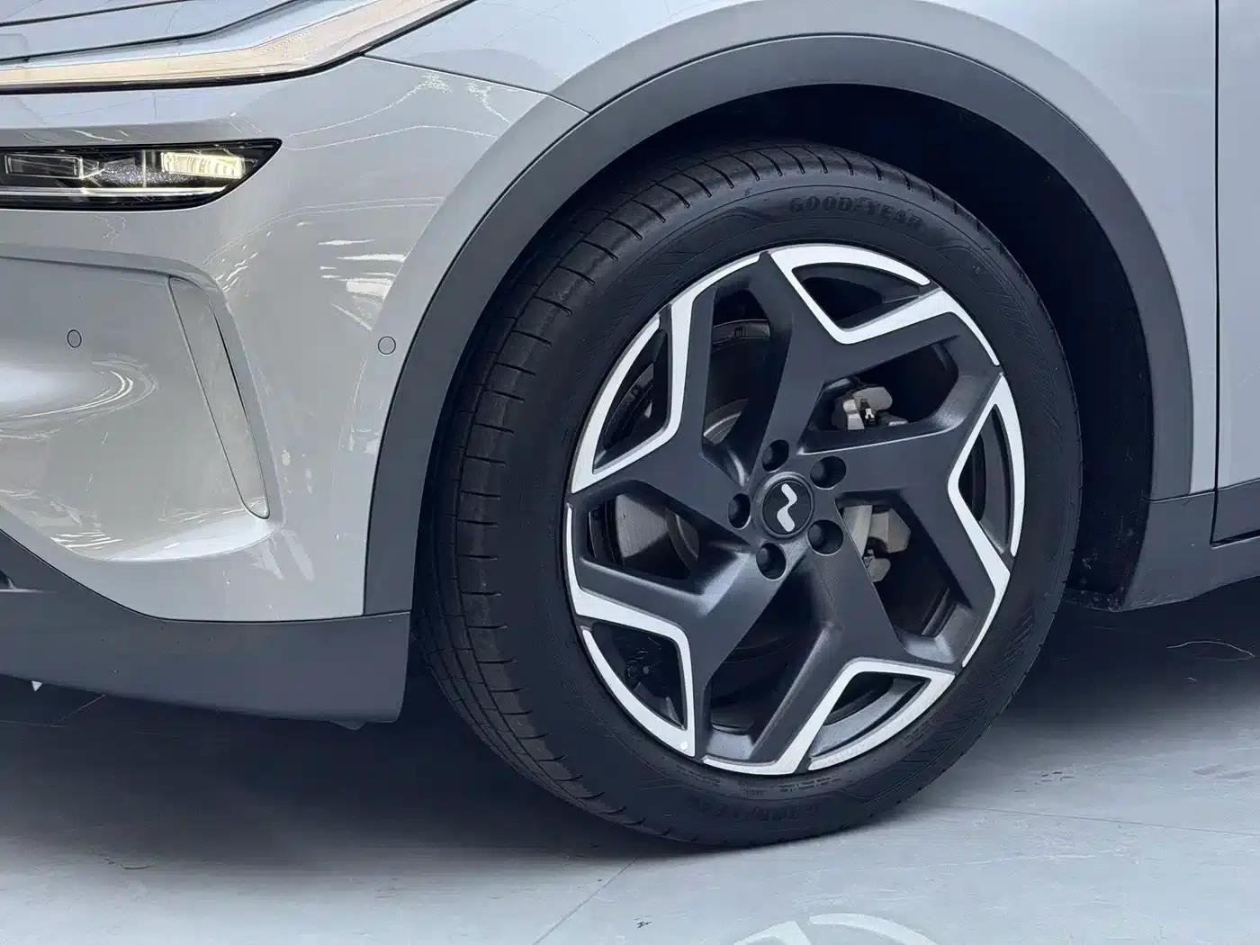 Chevrolet L60 2024 60kWh Rear-Wheel Drive — миниатюра 5