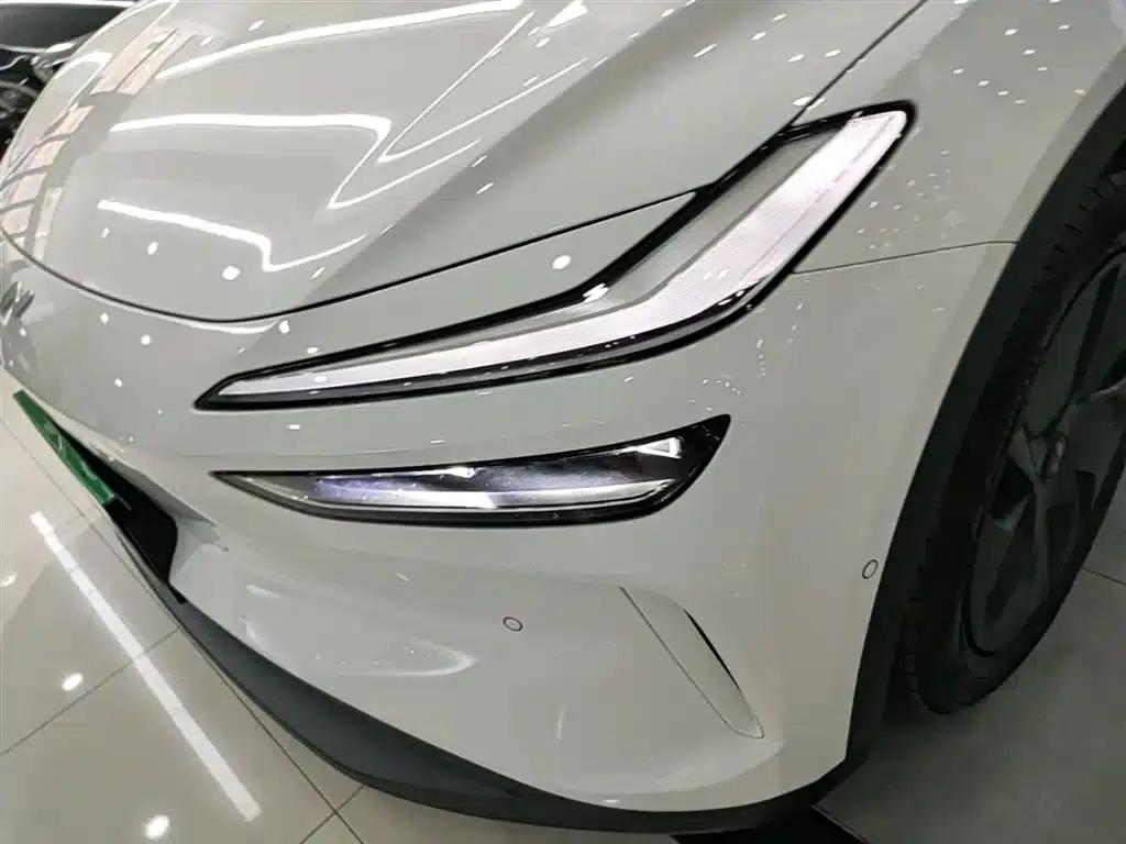 Chevrolet L60 2024 60kWh Rear-Wheel Drive — миниатюра 24