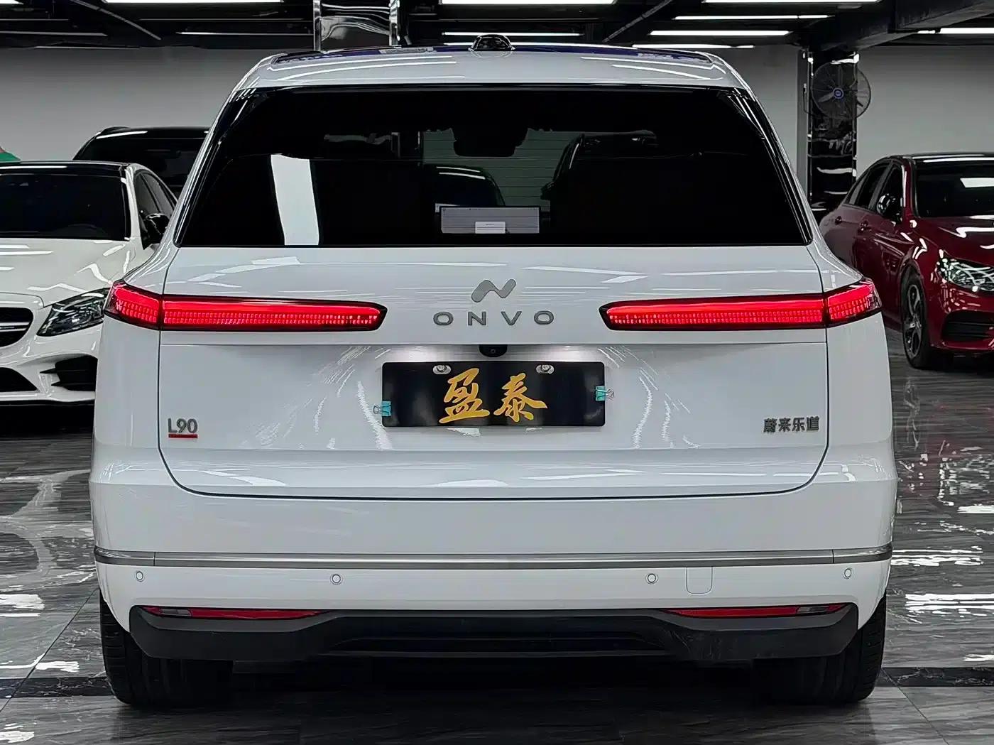 2025 Chevrolet L90 Ultra 6-seater — миниатюра 6