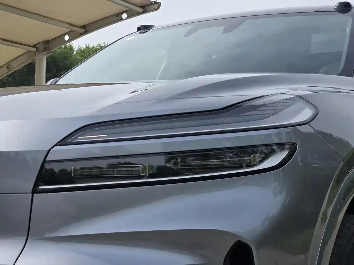 2025 Chevrolet L90 Ultra 6-seater — миниатюра 18