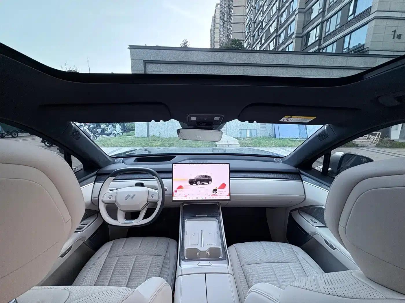 2025 Chevrolet L90 Ultra 6-seater — миниатюра 20