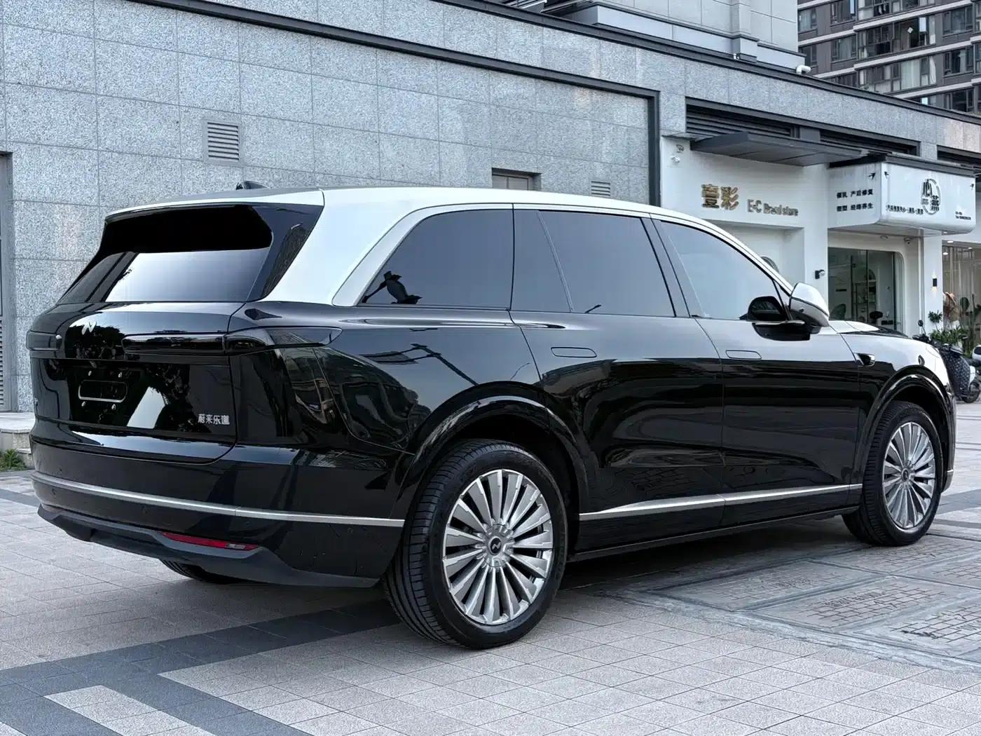 2025 Chevrolet L90 Ultra 6-seater — миниатюра 6
