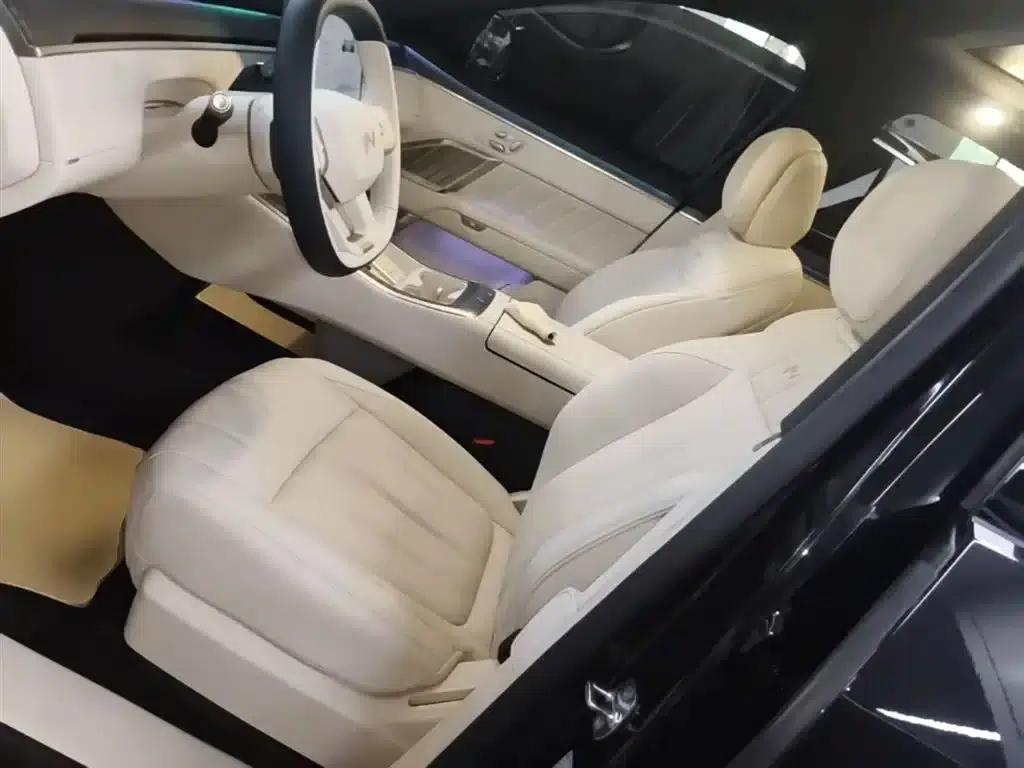 2025 Chevrolet L90 Ultra 6-seater — миниатюра 15