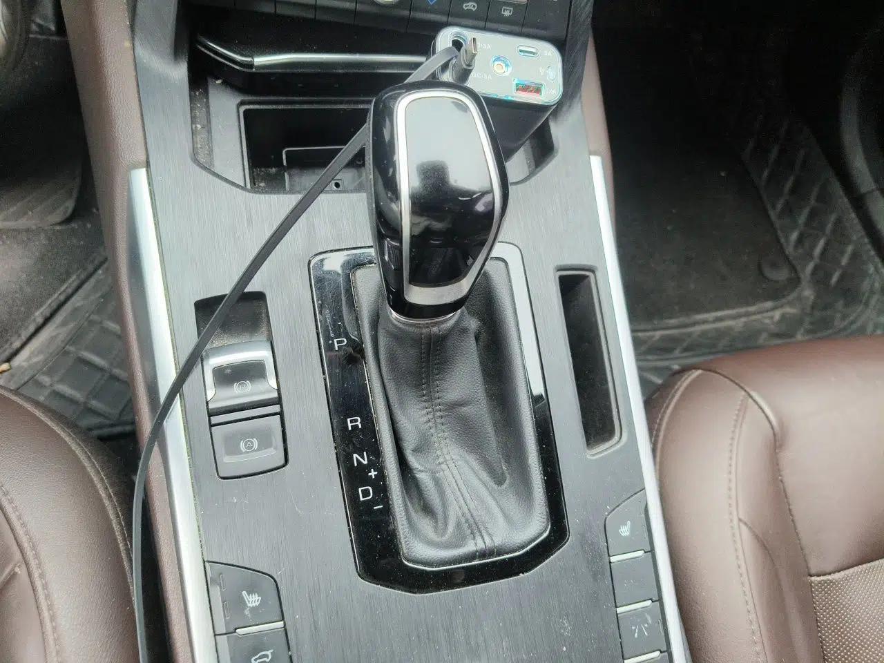 Wey VV7 2017 VV7c 2.0T Flagship Model — миниатюра 15
