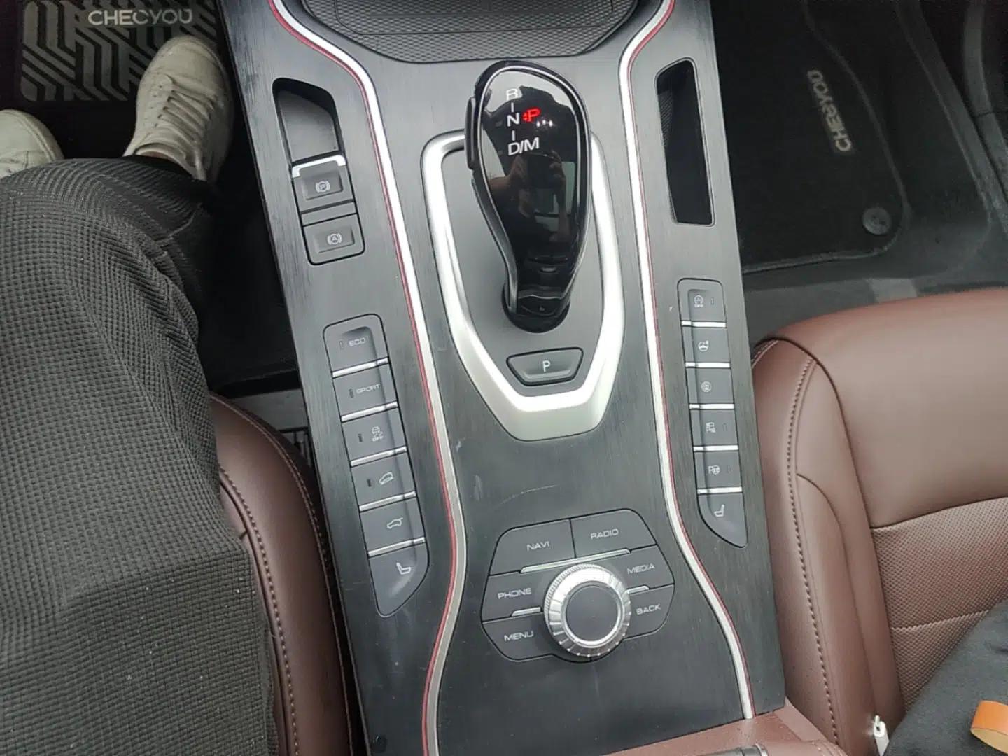 Wey VV7 2020 2.0T Flagship Edition — миниатюра 17