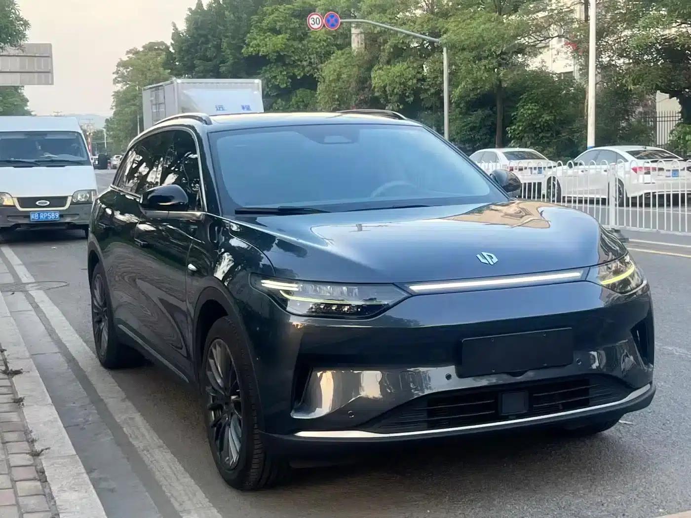 Leapmotor C11 2023 Pure Electric 500 Smart Edition — миниатюра 3