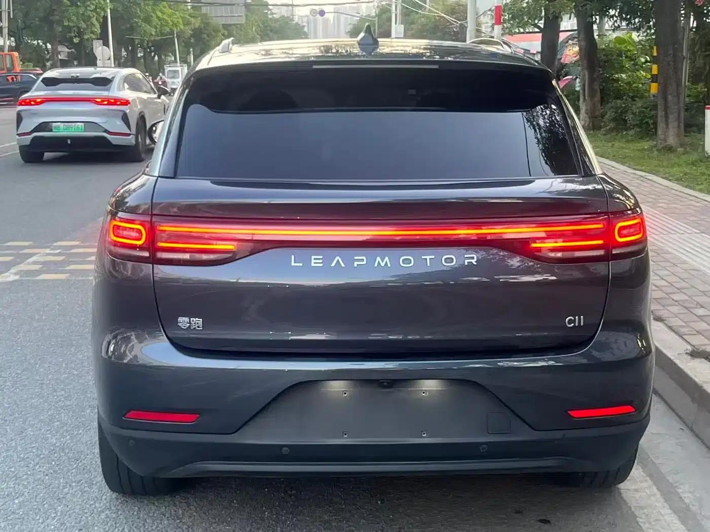 Leapmotor C11 2023 Pure Electric 500 Smart Edition — миниатюра 8