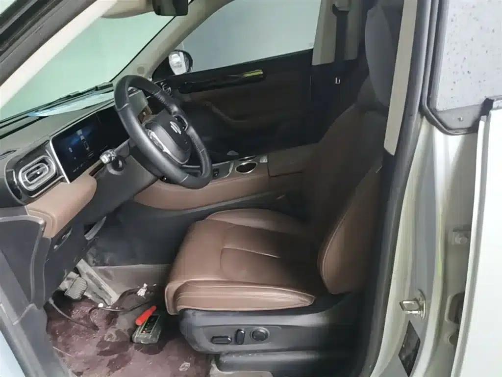 Leapmotor C11 2023 Range Extended Comfort Edition — миниатюра 15