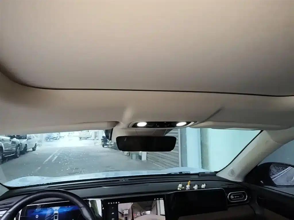 Leapmotor C11 2023 Range Extended Comfort Edition — миниатюра 18