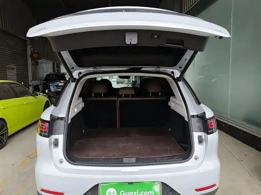Leapmotor C11 2023 Range Extended Comfort Edition — миниатюра 19