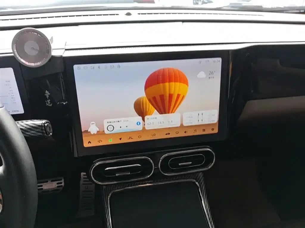 Leapmotor C11 2023 Range Extended 285 Smart Edition — миниатюра 13