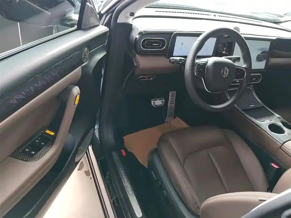 Leapmotor C11 2023 Range Extended 285 Smart Edition — миниатюра 16