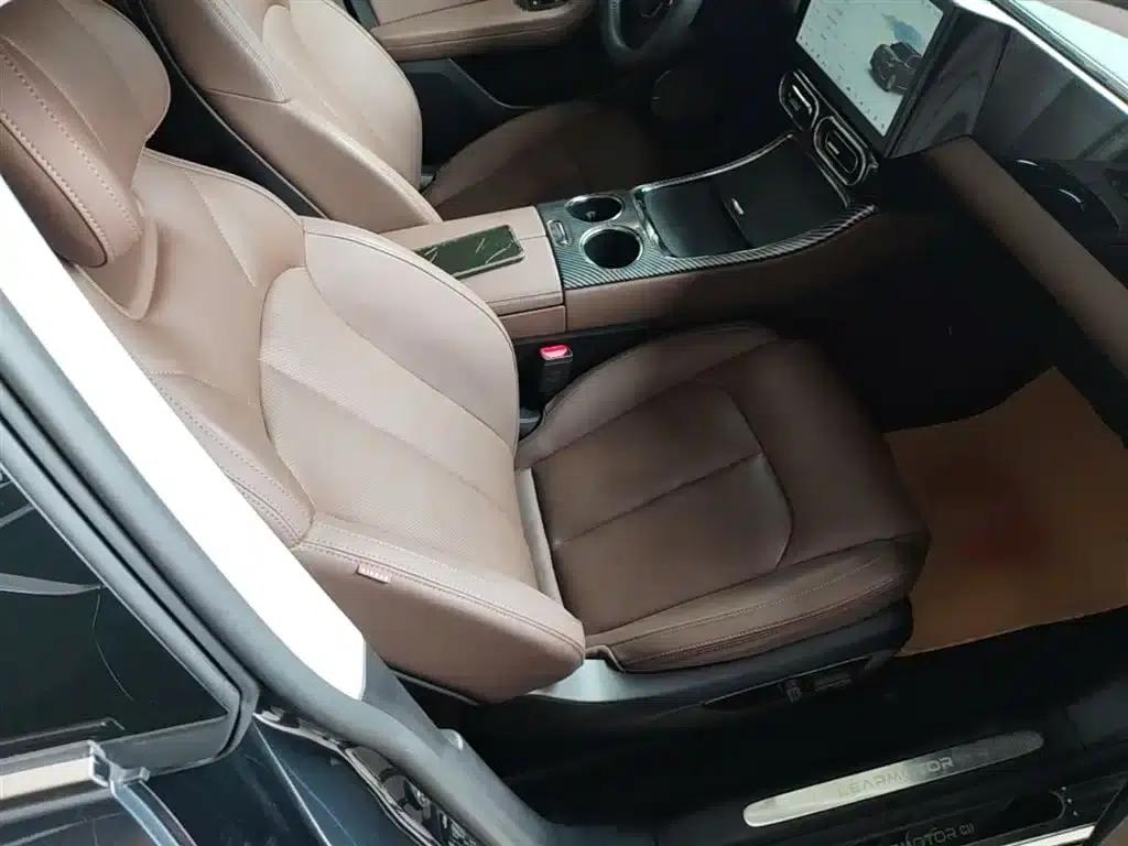 Leapmotor C11 2023 Range Extended 285 Smart Edition — миниатюра 25