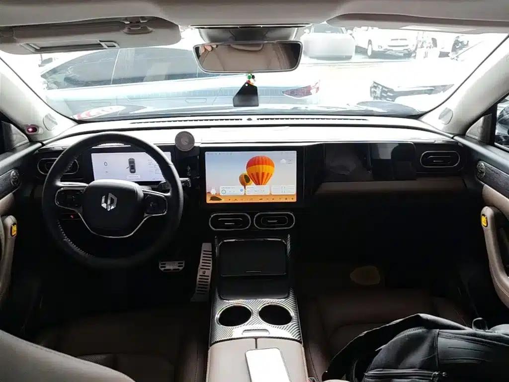 Leapmotor C11 2023 Range Extended 285 Smart Edition — миниатюра 10