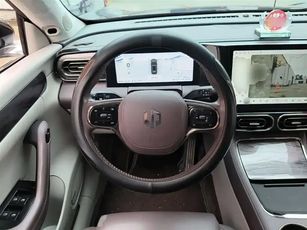 Leapmotor C11 2023 Range Extended 285 Smart Edition — миниатюра 11
