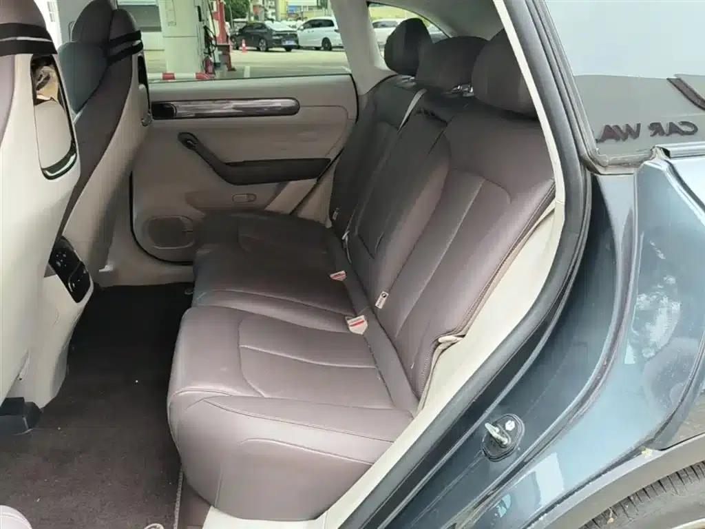 Leapmotor C11 2023 Range Extended 285 Smart Edition — миниатюра 17