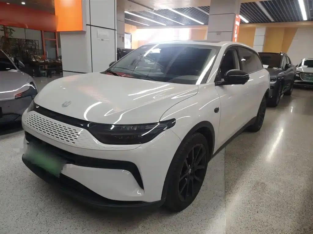 Leapmotor C11 2023 Range Extended 285 Comfort Edition — миниатюра 2
