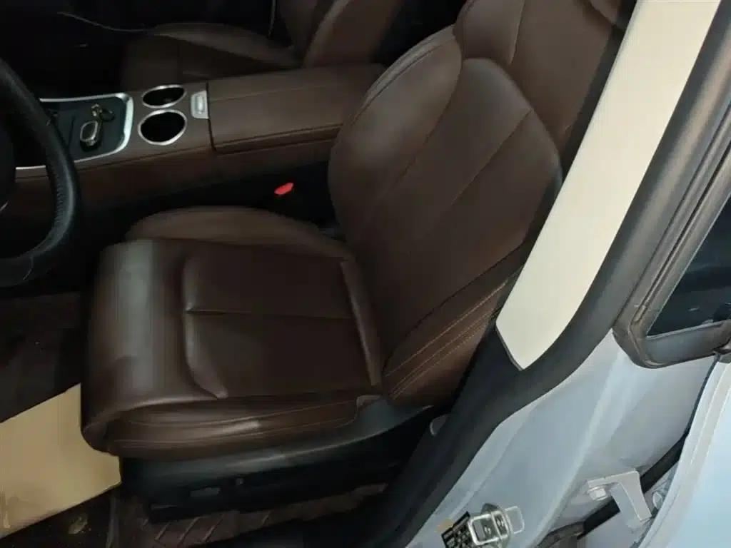 Leapmotor C11 2023 Range Extended 180 Comfort Edition — миниатюра 15