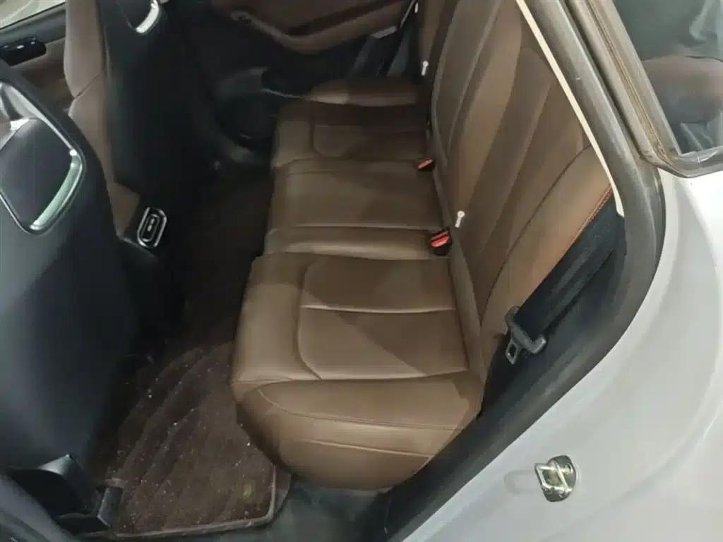 Leapmotor C11 2023 Range Extended 180 Comfort Edition — миниатюра 17