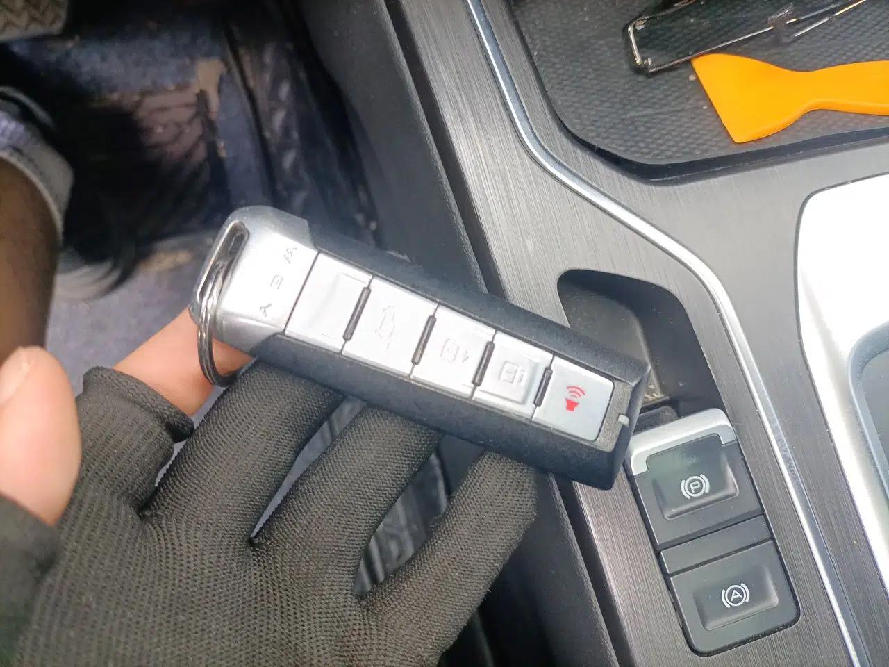 Wey VV6 2020 2.0T Two-Wheel Drive Smart Protection+ — миниатюра 9