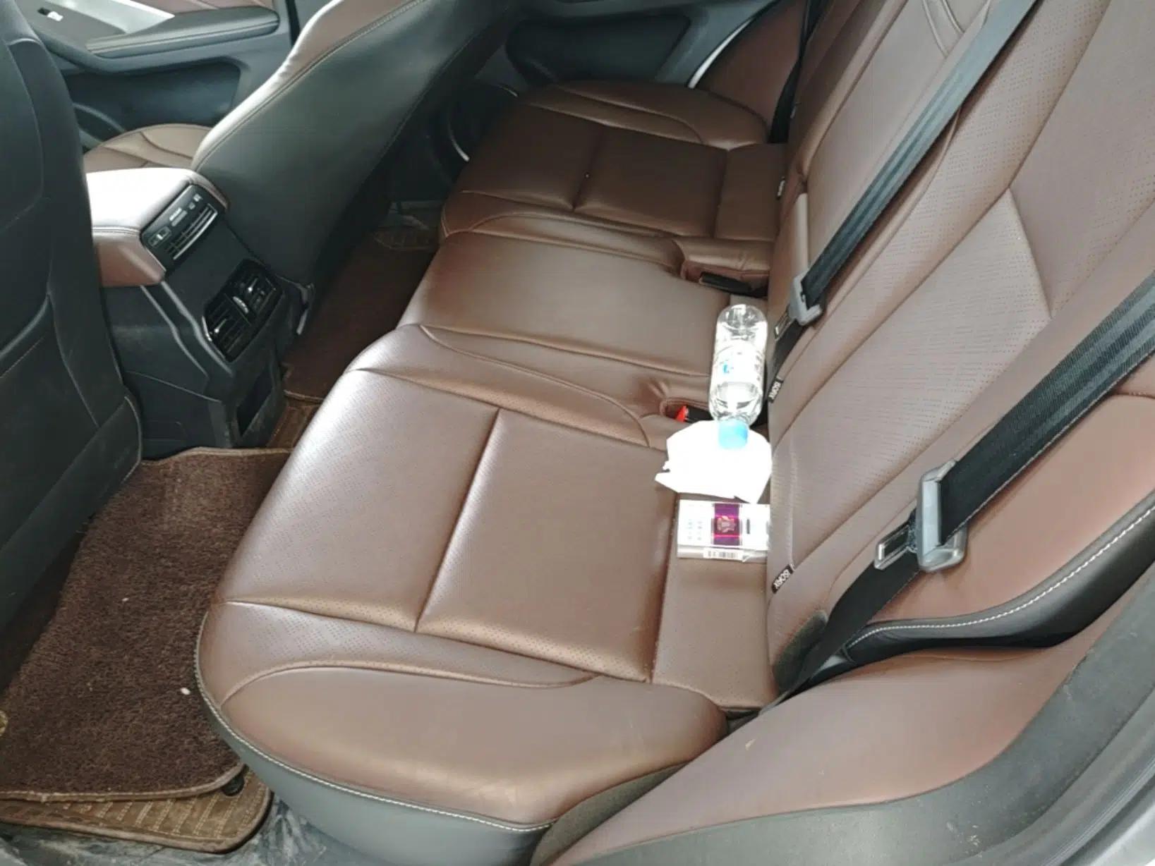 Wey VV6 2019 2.0T Two-Wheel-Drive Ultra-Luxury Version China VI Standard — миниатюра 19