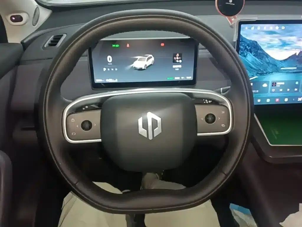 Leapmotor C10 2024 Model 530 Smart Edition — миниатюра 11