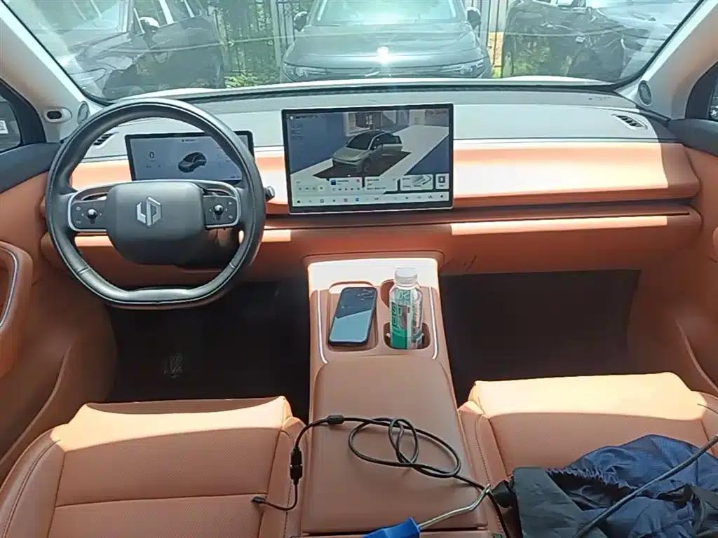 Leapmotor C10 2026 Model 605 LiDAR Edition — миниатюра 16