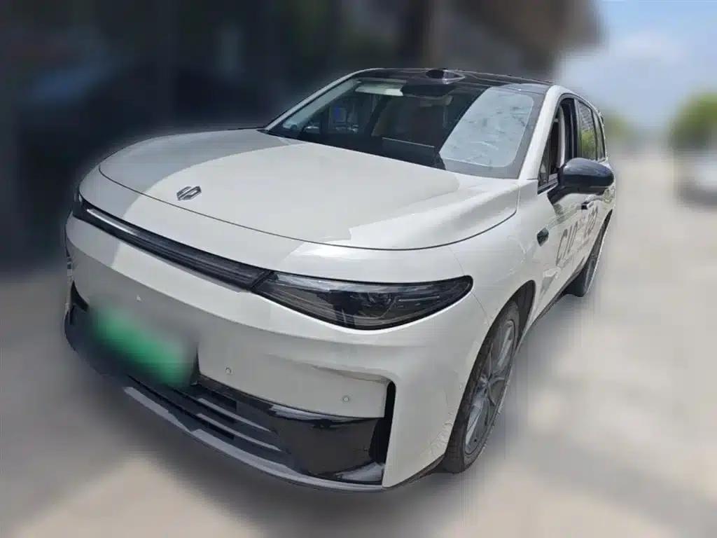 Leapmotor C10 2026 Model 605 LiDAR Edition — миниатюра 1