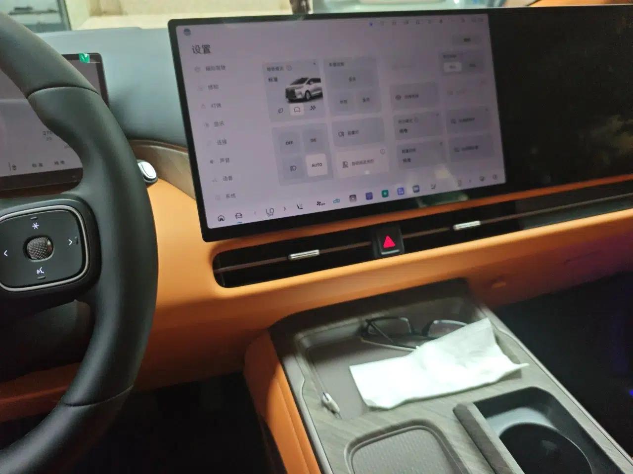 Wey Gaoshan 2025 Model Four-Wheel Drive Gao Shan 7 — миниатюра 14