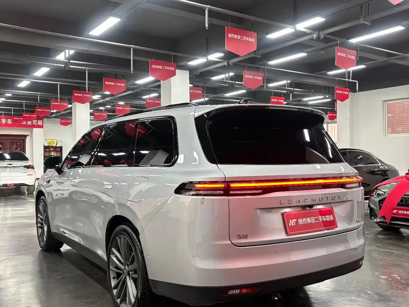 Leapmotor C16 2024 Range Extended 200 Smart Edition — миниатюра 20