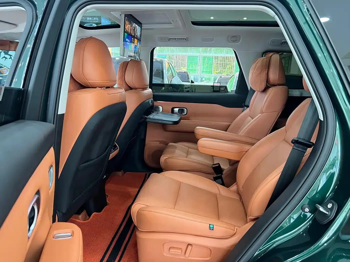 Leapmotor C16 2024 Range Extended 200 Premium Edition — миниатюра 10