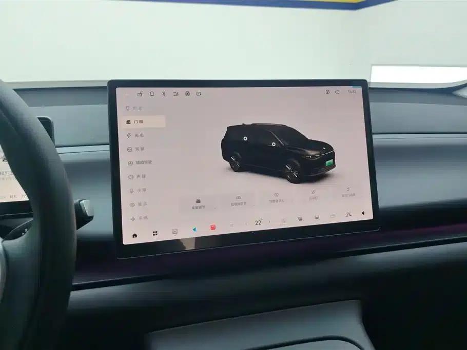 Leapmotor C16 2024 Pure Electric 520 Premium Edition — миниатюра 13