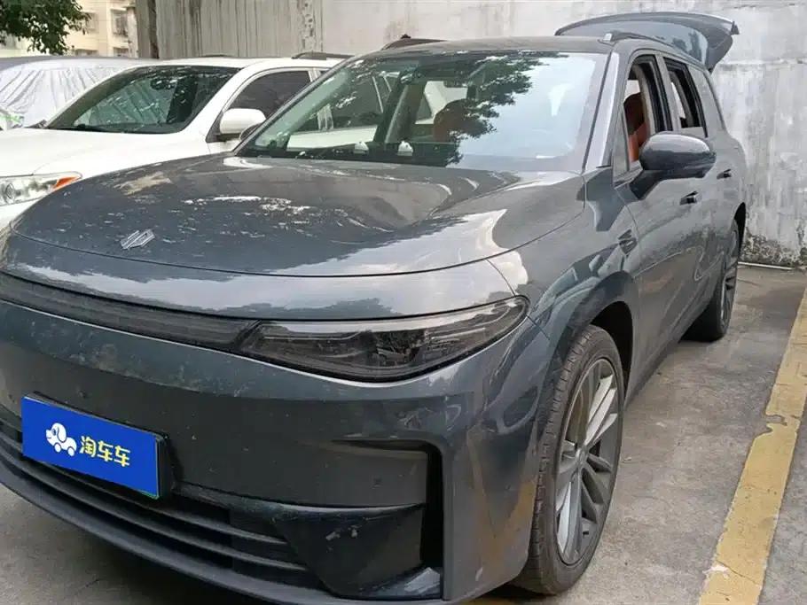 Leapmotor C16 2024 Pure Electric 520 Premium Edition — миниатюра 1