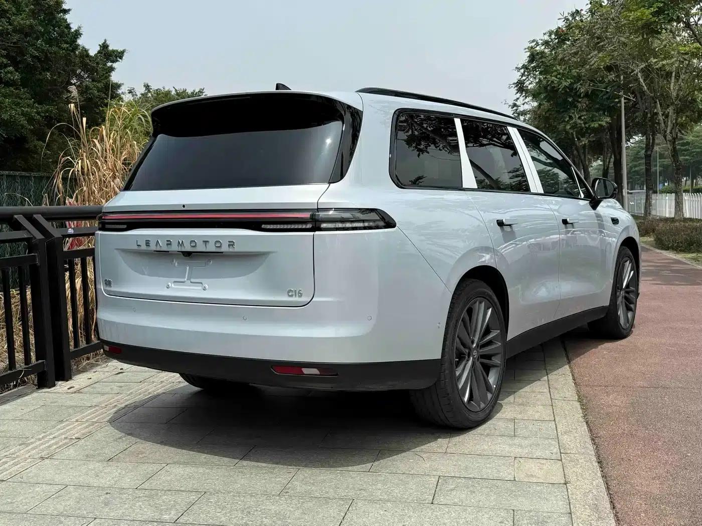 Leapmotor C16 2026 Pure Electric 630 LiDAR Smart Edition 6-Seater — миниатюра 3