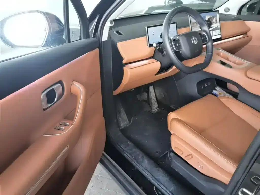 Leapmotor C16 2026 Extended Range, 280 LiDAR Smart Edition, 6-Seater — миниатюра 23